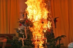 Weihnachten - Brandgefährliche Zeit