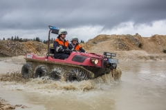 Argo 8x8 in Fahrt 8