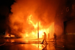 Großbrand am Linzer Flughafen